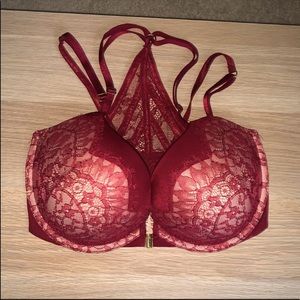 Victoria’s Secret Very Sexy Red Push Up - 32DDD